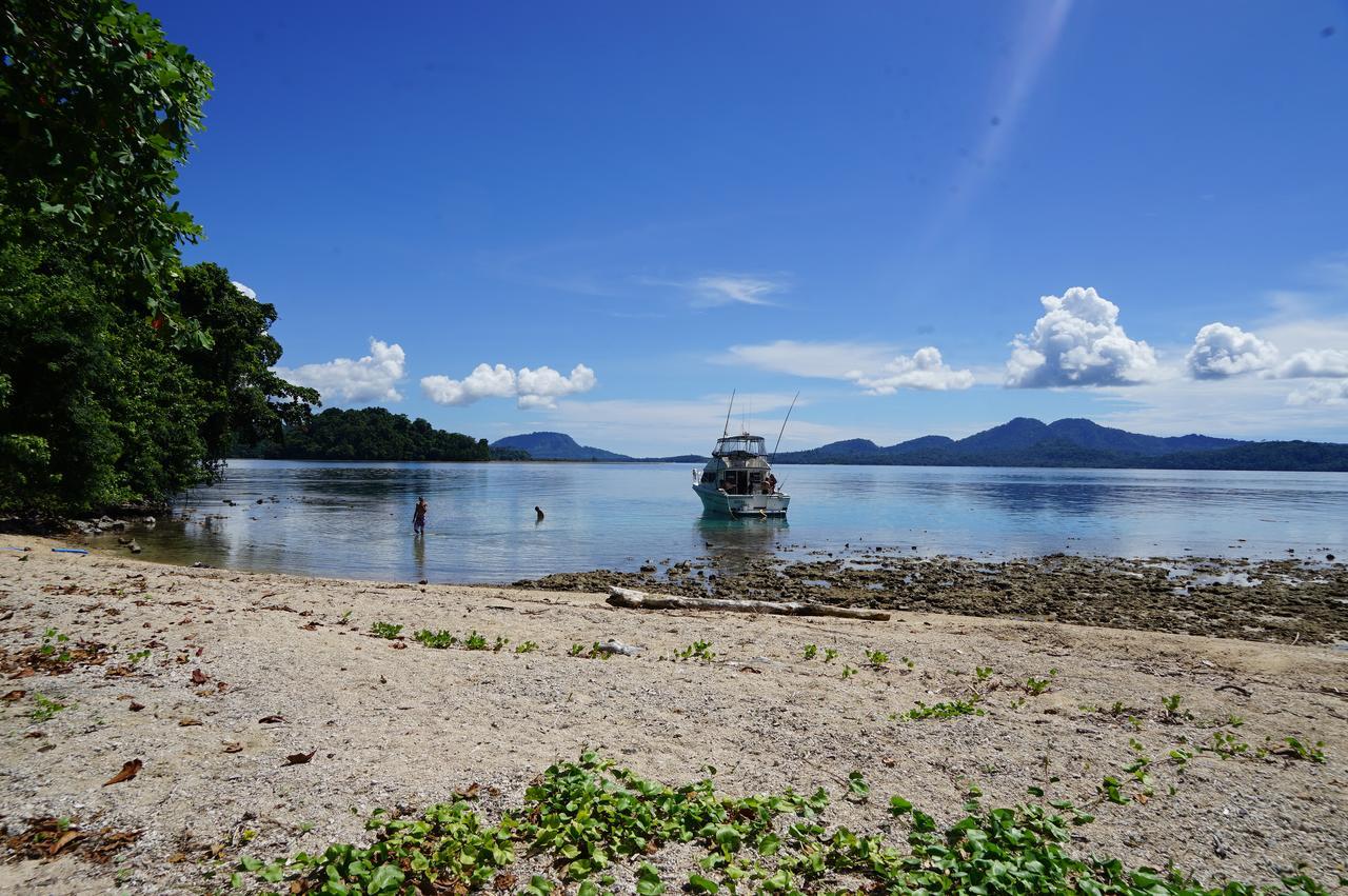 Liamo Reef Resort Kimbe Luaran gambar